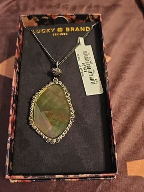 Lucky Brand Olive Green Marquise Pendant Necklace